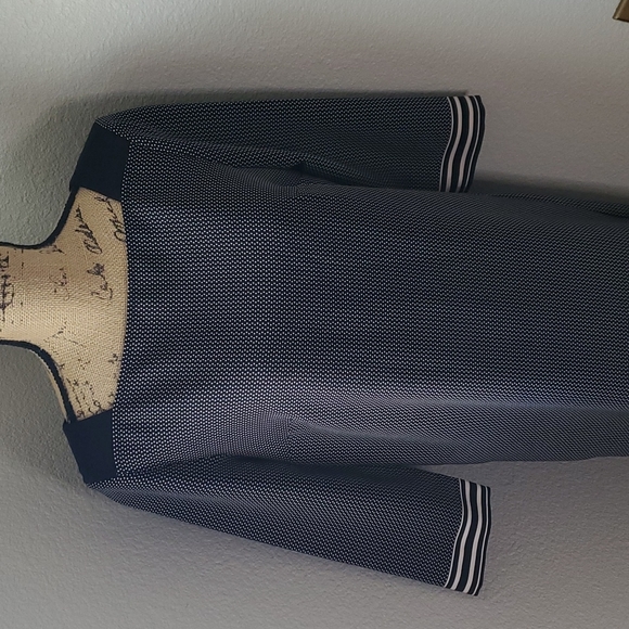 Dress 🥳 - Picture 3 of 6